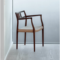 J.L. Møller stol Model 64/79